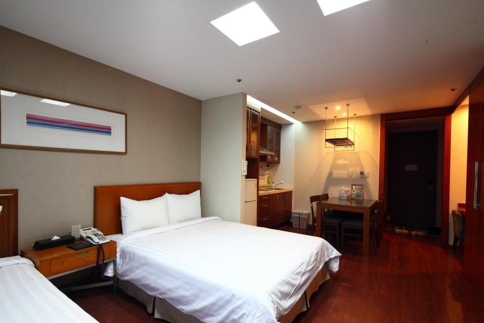 Hotel Resom Ocean Castle à Taean Extérieur photo